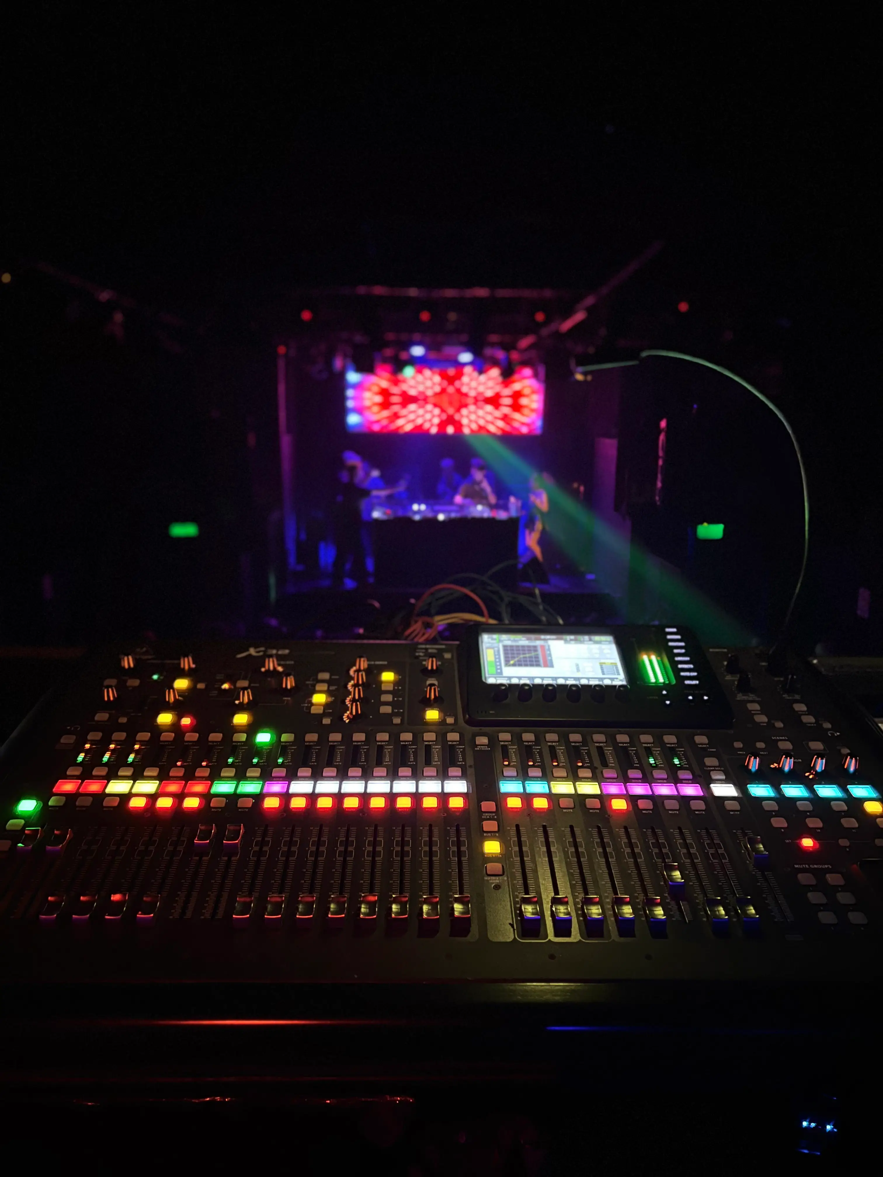 Operación de sonido en vivo